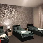 Varzob Lll Gasthof Warschau