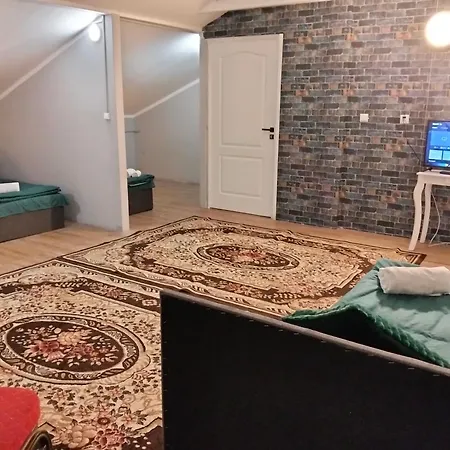 Guest house Varzob Lll Warsaw
